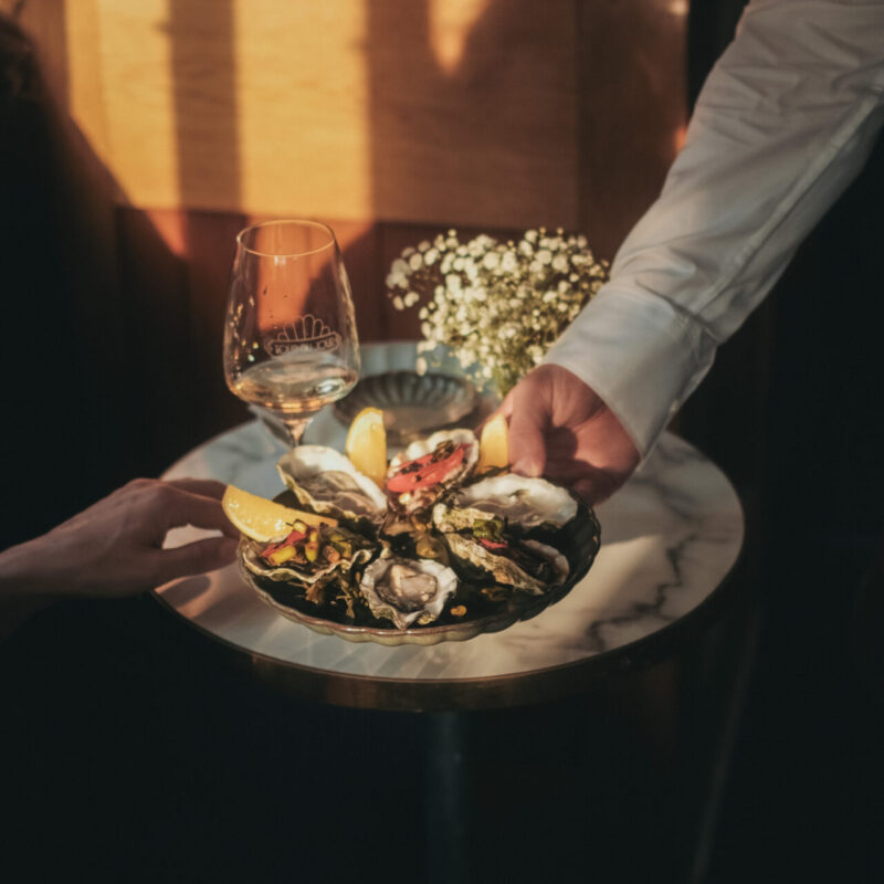 Salon-tour-du-jour-nl-oysters-&-champagne-6